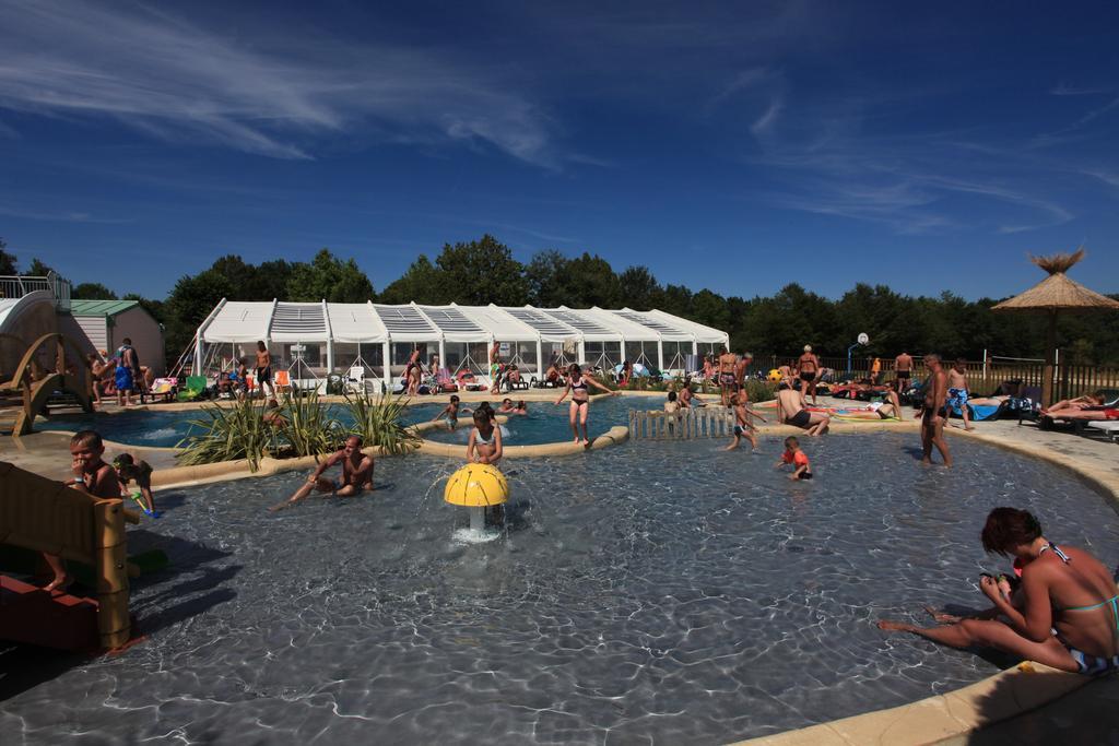 Camping La Roche Posay Vacances Hotel Esterno foto